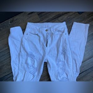 White ripped skinny jeans